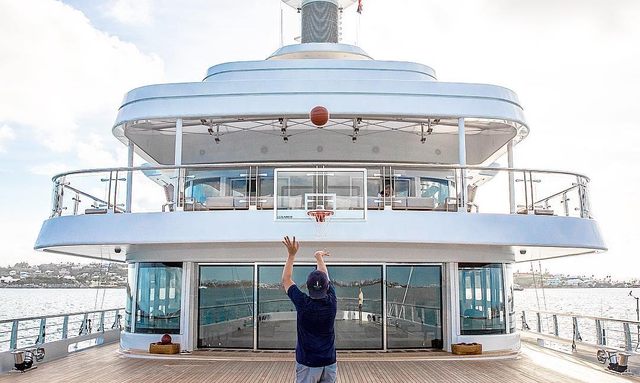 Musashi yacht Basketball Court