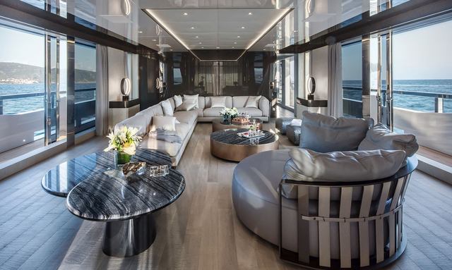 MA yacht Main Salon