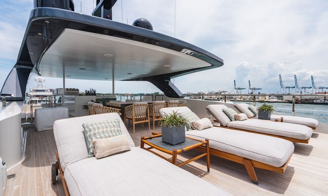 Arrow yacht Sundeck Amenities