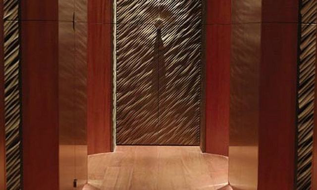 Wedge Too yacht Philippe Starck’s Vision in Motion