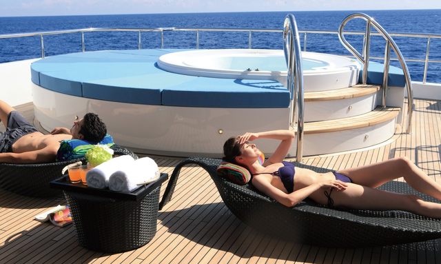 Sun One yacht Elevated Spa Pool Deck