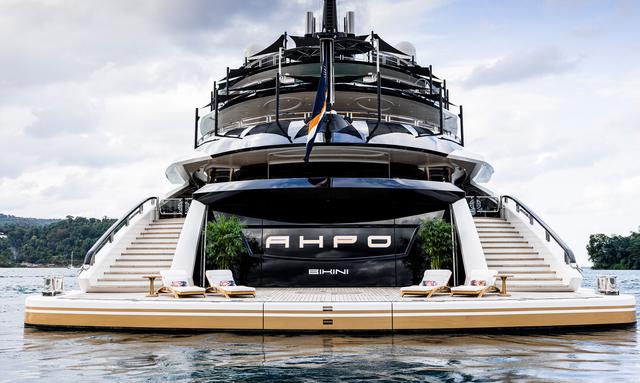 Ahpo yacht Water Level Living