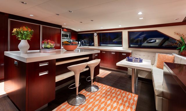 Cru yacht Gourmet Country Kitchen