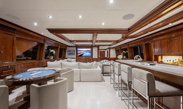 Lucy yacht Sky Lounge