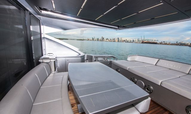 Milagros yacht Convertible Dinette