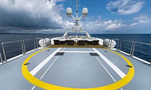 Solafide yacht Helipad