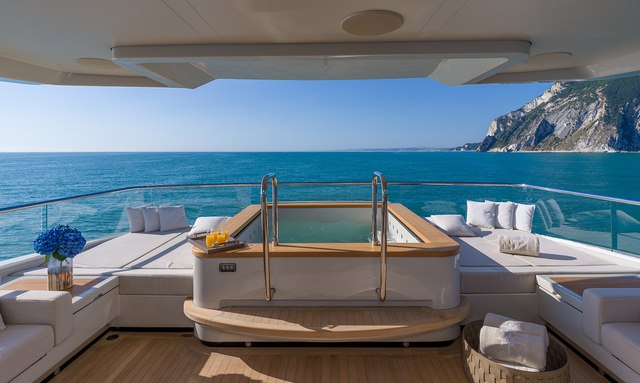 Stellamar yacht Private Sundeck