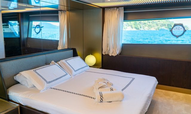 Lady G yacht Luxurious Accommodation