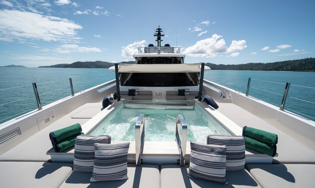 AIX yacht Owner's Three-Level Apartment