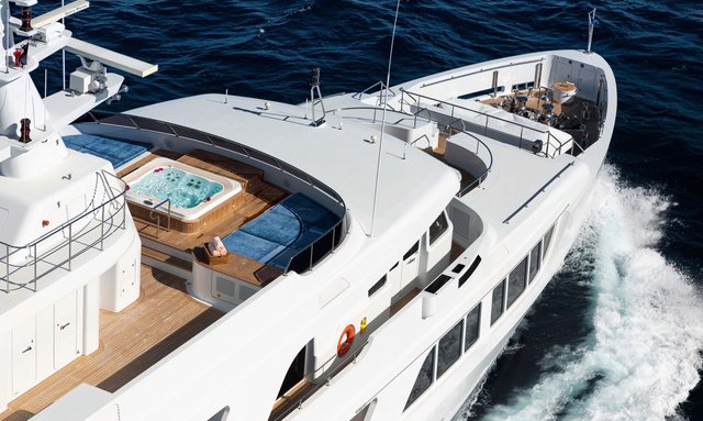 Kadimo's yacht Sun Deck