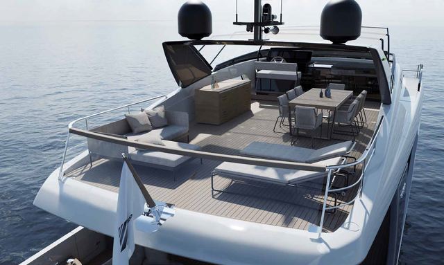 Tell No One yacht Flybridge with adjustable hardtop