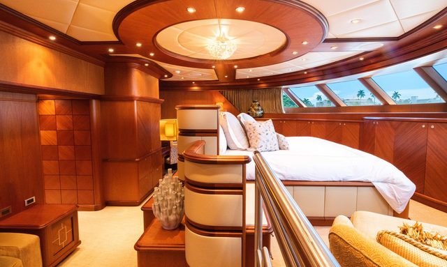 Bad Romance V yacht Owner's Private Suite