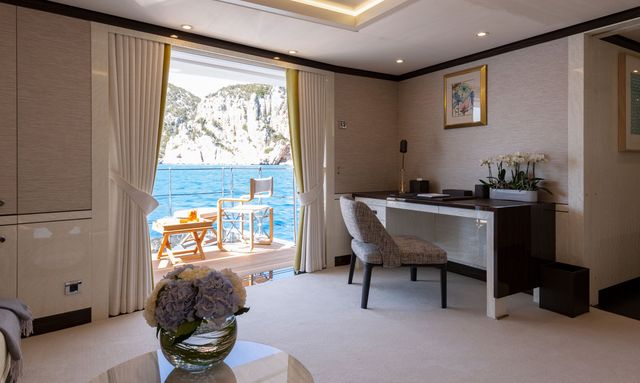 Galene yacht Indoor-Outdoor Spaces