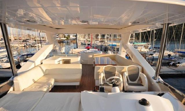 Ace yacht Fantastic Flybridge