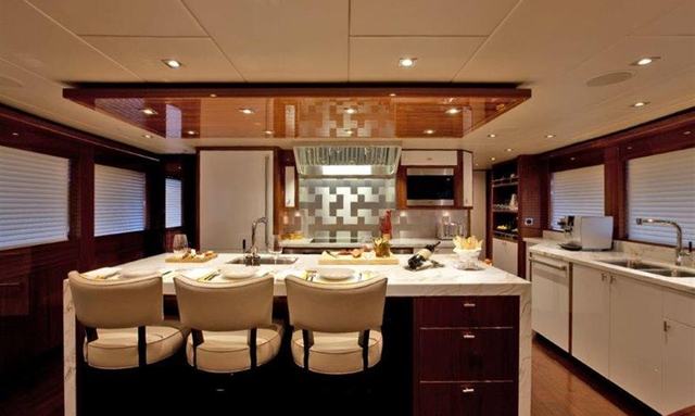 Finish Line yacht Country Kitchen