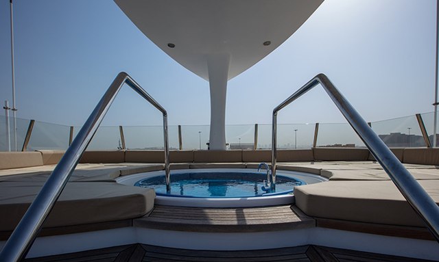 Dubawi yacht Jacuzzi 