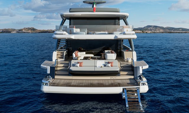 X100 Triplex/ 02 yacht Dual-Level Cockpit