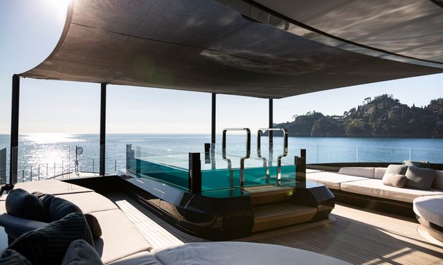 Diamond Binta yacht Sundeck Spa and Pool Zone