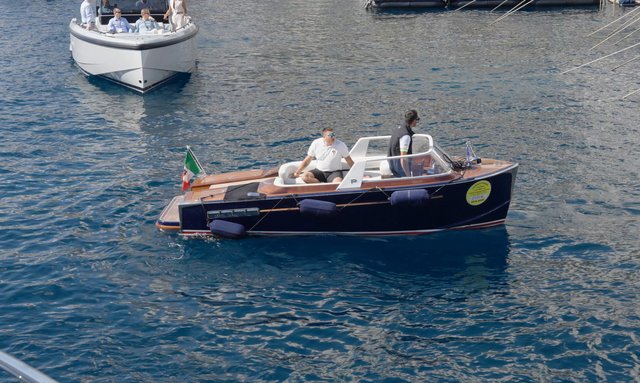 Gentleman 24/ 01 yacht Signature Matching Tender