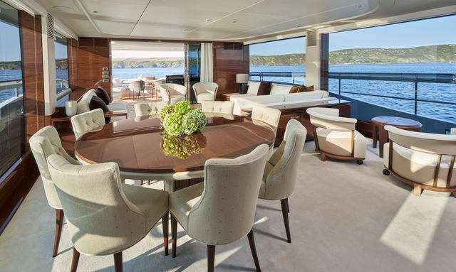 Mi Amor yacht Panoramic Glazing Design