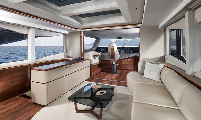 Nonni yacht Enclosed Sky Lounge Concept