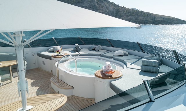 Fortunate Sun yacht Sun Deck