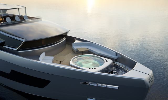 Fast Naan yacht Foredeck Pool & Private Lounge