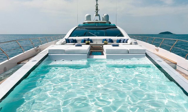 Betsy yacht Hidden Foredeck Retreat