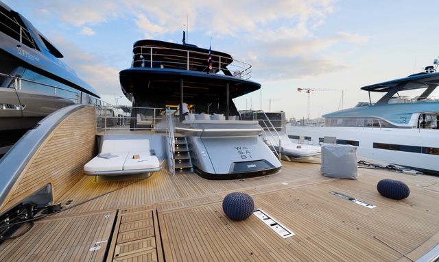 Wasabi yacht Ocean Lounge