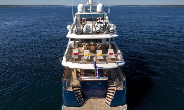 Sanibella yacht Incredible Volume