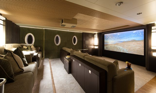 Nirvana yacht 3D Cinema