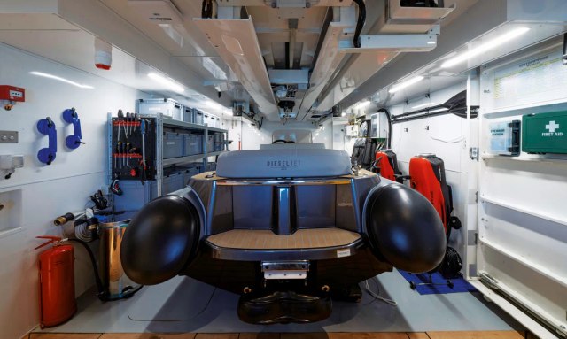 Enterprise yacht Integrated Tender Garage