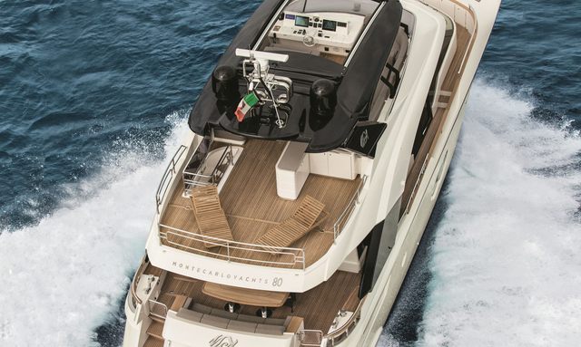 Nayla yacht 41m² Flybridge