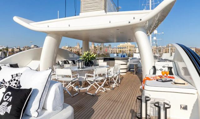Mellon yacht Sun Deck