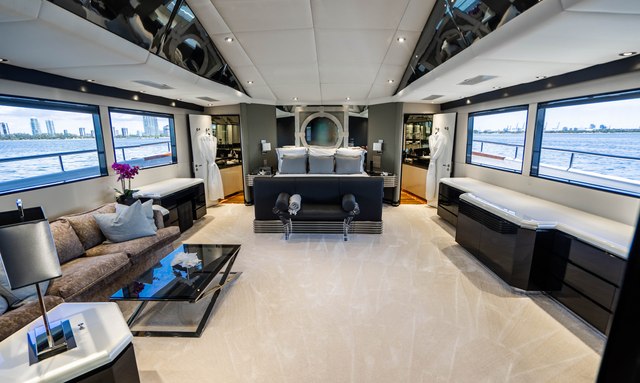 Quantum yacht Spacious Stateroom