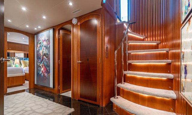 Magic yacht Luxurious Interiors