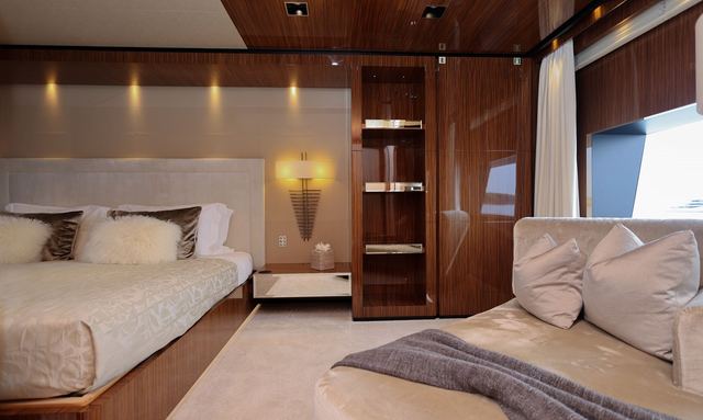 PI yacht Master Suite