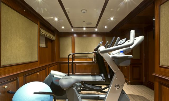 Vixit yacht Versatile Gymnasium