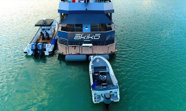 Akiko yacht Aft Deck Built For Fishing And Toys