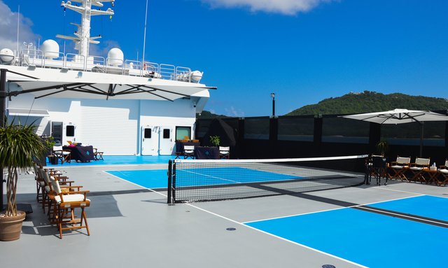 Wayfinder yacht Helipad & Pickleball Court