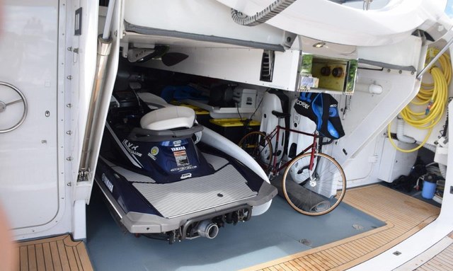 Seanash yacht Watercraft Garage