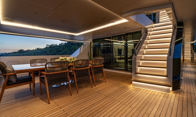 Kasif yacht Versatile Aft Deck