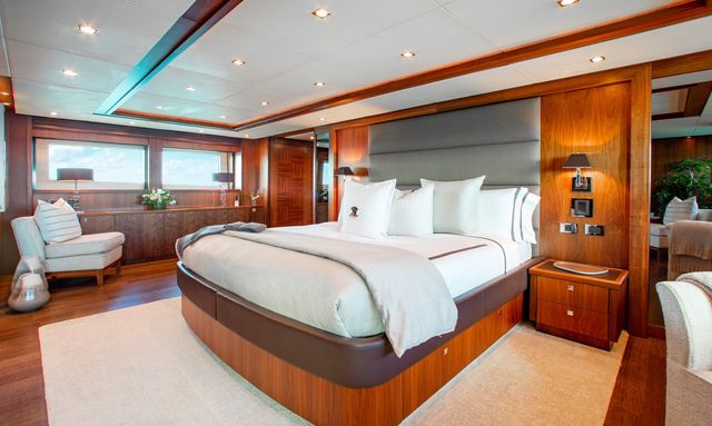 Incitatus yacht Five Cabin Layout
