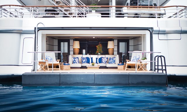 Baton Rouge yacht Waterfront Living Room