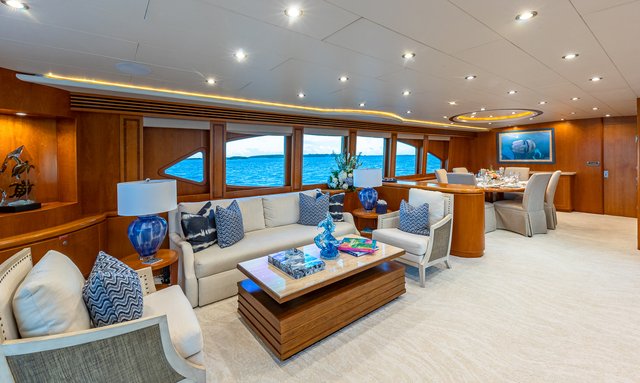 B Happy yacht Spacious Interiors