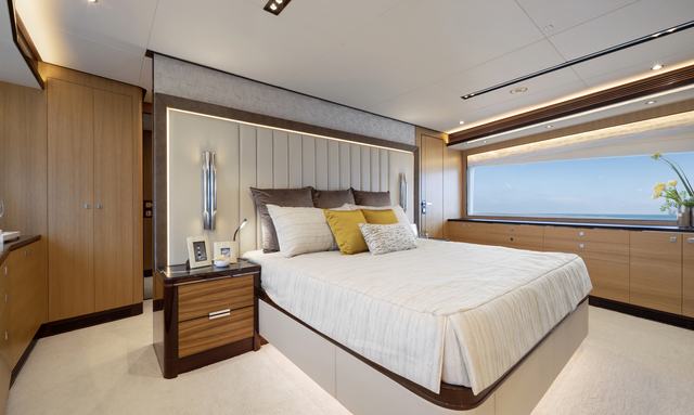 To-Kalon yacht A Main-Deck Master With Separation