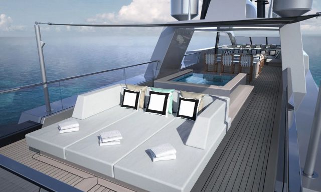 Silver Edge yacht Glass-Bottomed Pool