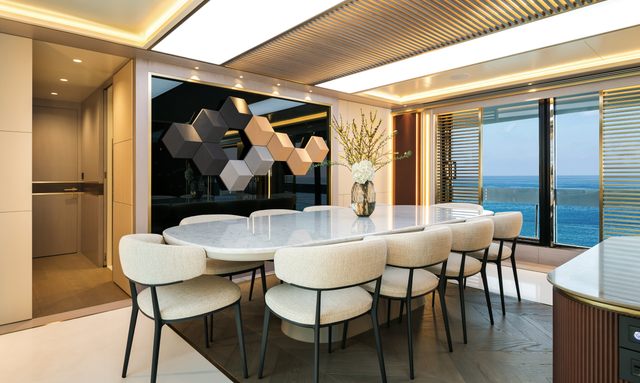 Ocean Lily yacht Luxurious Dining Experience