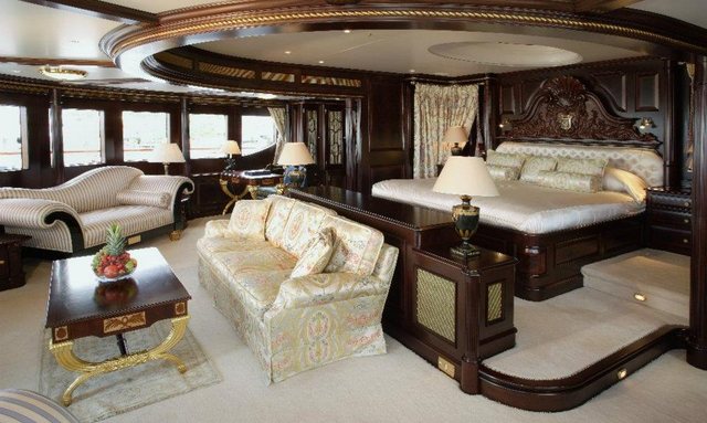 Freedom yacht Master Suite