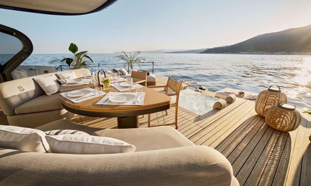 Aeterna yacht 60sqm Three-Level Pool Deck